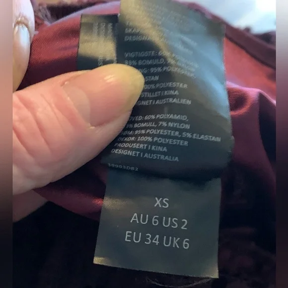 BARDOT Morgan Front Slit Lace Cocktail Dress in Dark Purple Size 2 XS - Picture 5 of 11